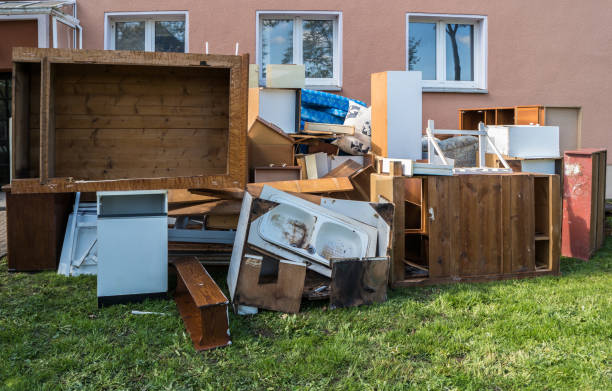 Best Commercial Junk Removal  in Alum Creek, WV